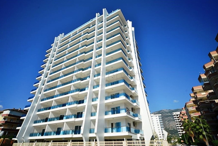 شقة مفروشة بإطلالة بحرية ساحرة في منطقة محمود لار – ألانيا