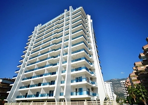 شقة مفروشة بإطلالة بحرية ساحرة في منطقة محمود لار – ألانيا