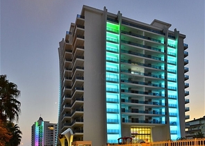 شقة مفروشة بإطلالة بحرية ساحرة في منطقة محمود لار – ألانيا