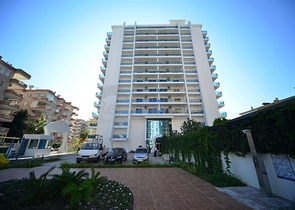 شقة مفروشة بإطلالة بحرية ساحرة في منطقة محمود لار – ألانيا