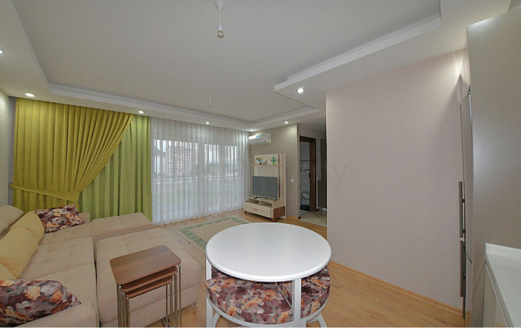 استديو مفروش في حي ليمان من منطقة كونيالتي – أنطاليا