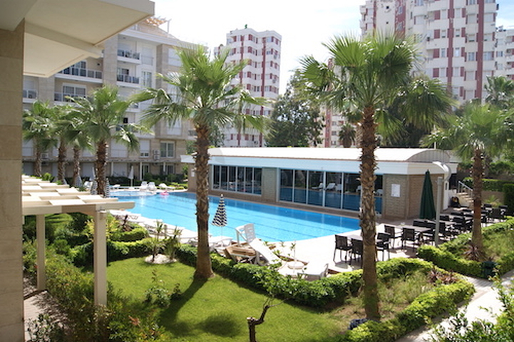 استديو مفروش في حي ليمان من منطقة كونيالتي – أنطاليا