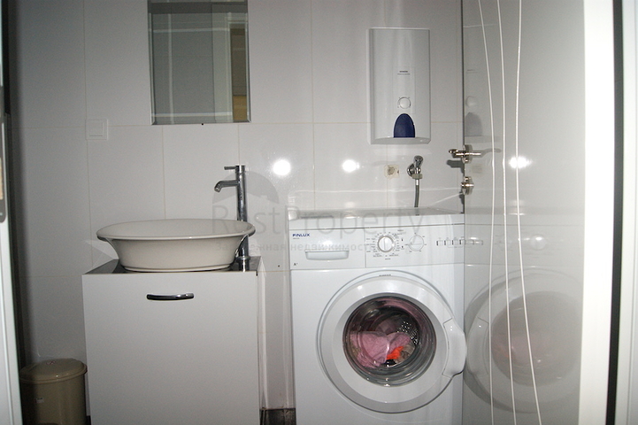 شقة مفروشة بطابقين في حي ليمان من منطقة كونيالتي – أنطاليا