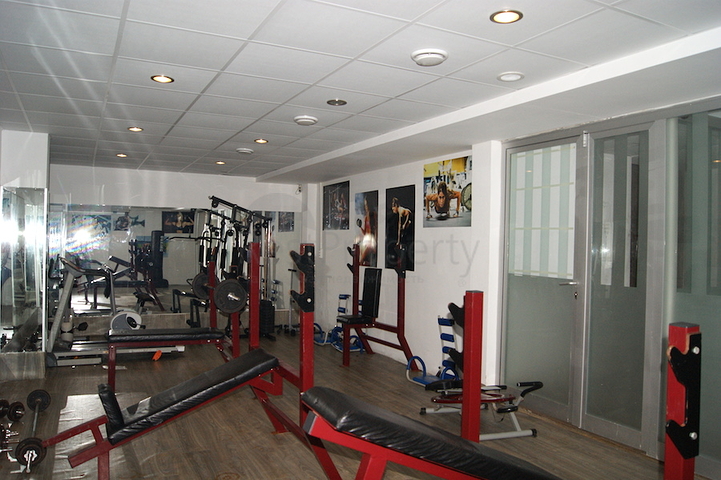 شقة مفروشة بطابقين في حي ليمان من منطقة كونيالتي – أنطاليا