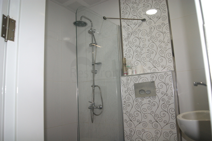 شقة مفروشة بطابقين في حي ليمان من منطقة كونيالتي – أنطاليا