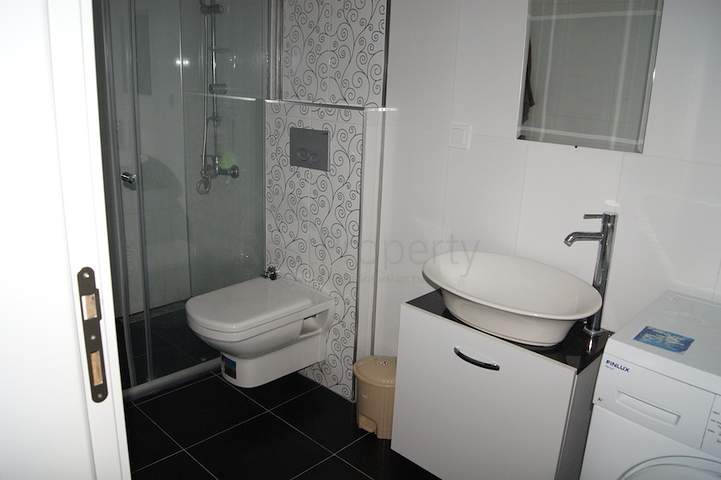 شقة مفروشة بطابقين في حي ليمان من منطقة كونيالتي – أنطاليا