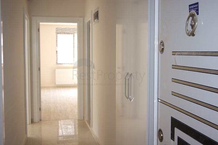 شقق من المالك 2 + 1 و 4 + 1 في مجمع كامل التشطيب في أنطاليا