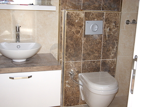 شقق من المالك 2 + 1 و 4 + 1 في مجمع كامل التشطيب في أنطاليا