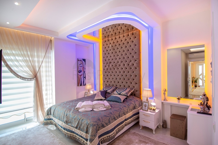 شقق فاخرة ضمن مجمع حديث قيد الإنشاء في منطقة محمودلار – ألانيا