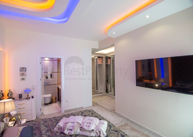 شقق فاخرة ضمن مجمع حديث قيد الإنشاء في منطقة محمودلار – ألانيا