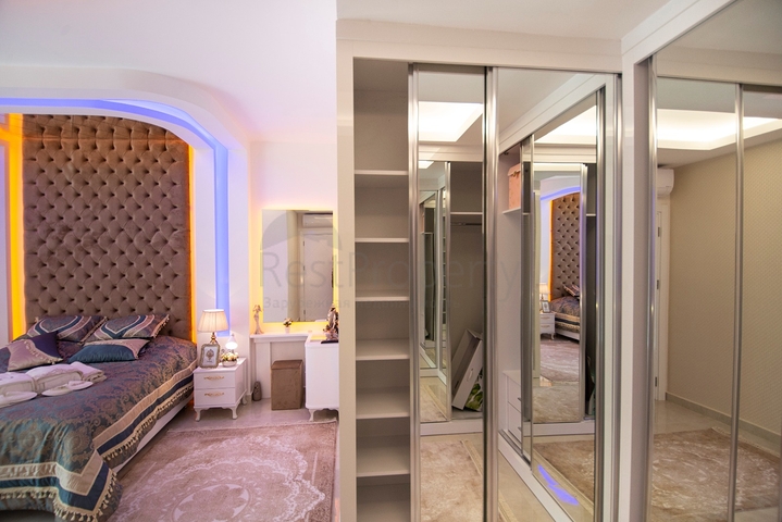 شقق فاخرة ضمن مجمع حديث قيد الإنشاء في منطقة محمودلار – ألانيا