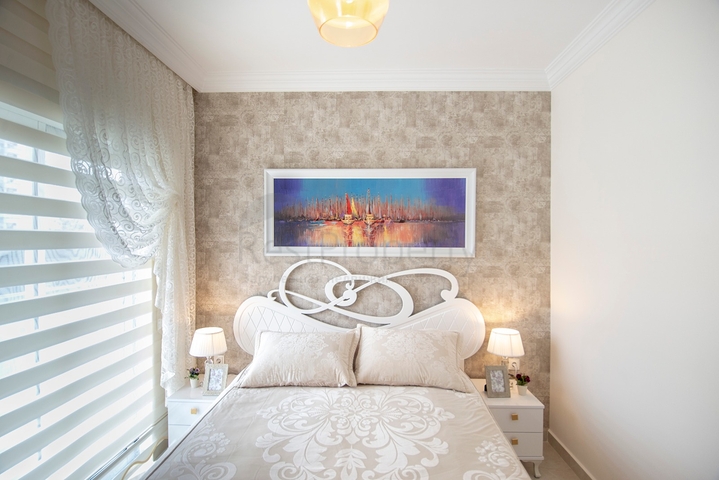 شقق فاخرة ضمن مجمع حديث قيد الإنشاء في منطقة محمودلار – ألانيا