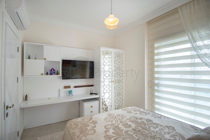 شقق فاخرة ضمن مجمع حديث قيد الإنشاء في منطقة محمودلار – ألانيا