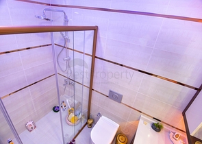 شقق فاخرة ضمن مجمع حديث قيد الإنشاء في منطقة محمودلار – ألانيا