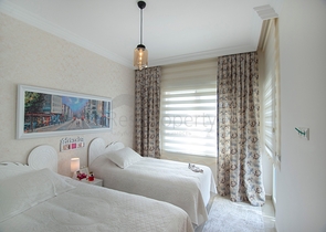 شقق فاخرة ضمن مجمع حديث قيد الإنشاء في منطقة محمودلار – ألانيا