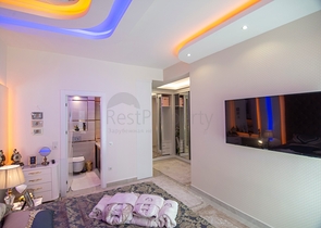 شقق فاخرة ضمن مجمع حديث قيد الإنشاء في منطقة محمودلار – ألانيا