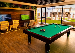 شقق فاخرة ضمن مجمع حديث قيد الإنشاء في منطقة محمودلار – ألانيا