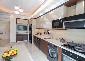 شقق فاخرة ضمن مجمع حديث قيد الإنشاء في منطقة محمودلار – ألانيا