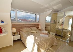 دوبلكس بنتهاوس ضمن مجمع فاخر في منطقة كاستل – ألانيا