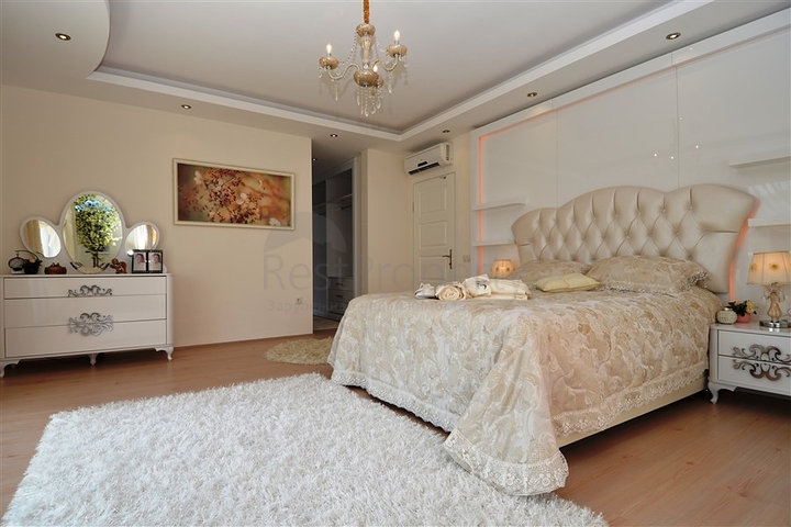 شقق واسعة وفاخرة ضمن مجمع سكني في منطقة محمودلار – ألانيا