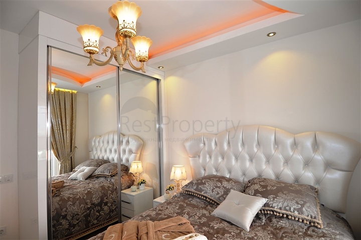 شقق واسعة وفاخرة ضمن مجمع سكني في منطقة محمودلار – ألانيا