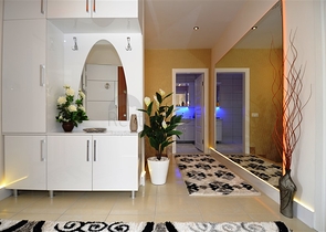 شقق واسعة وفاخرة ضمن مجمع سكني في منطقة محمودلار – ألانيا