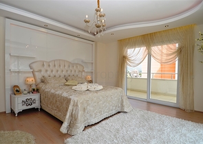 شقق واسعة وفاخرة ضمن مجمع سكني في منطقة محمودلار – ألانيا