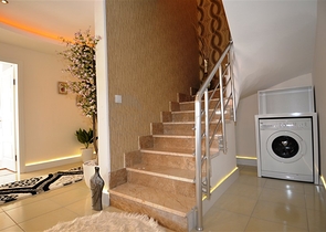 شقق واسعة وفاخرة ضمن مجمع سكني في منطقة محمودلار – ألانيا