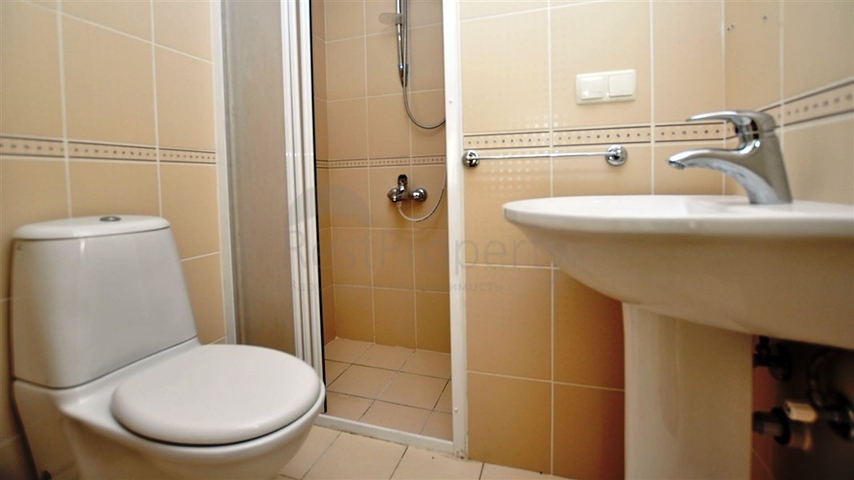 شقة مفروشة على مسافة قريبة من البحر في منطقة محمودلار – ألانيا