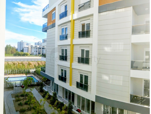 مشروع استثماري قيد الانشاء 