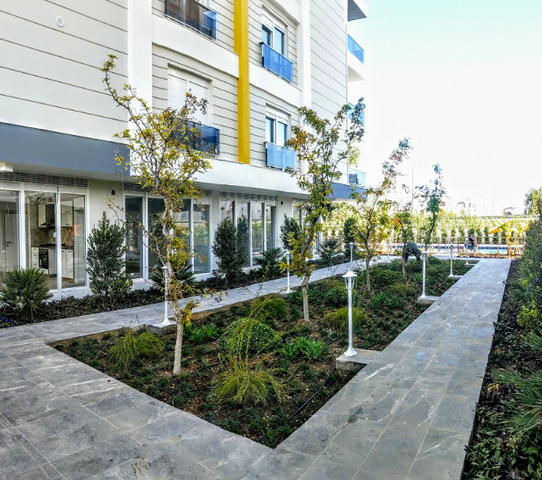 مشروع استثماري قيد الانشاء 