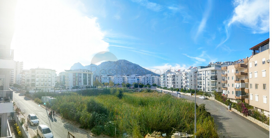 مشروع استثماري قيد الانشاء 