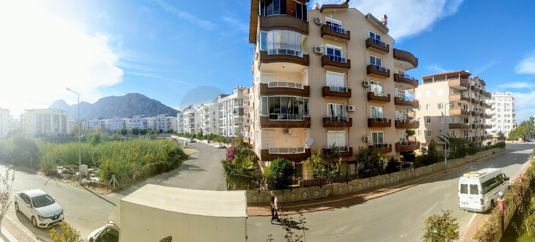 مشروع استثماري قيد الانشاء 