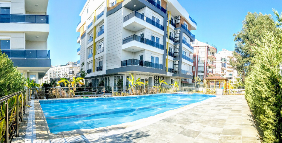 مشروع استثماري قيد الانشاء 