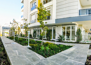 مشروع استثماري قيد الانشاء 