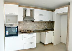 مشروع استثماري قيد الانشاء 