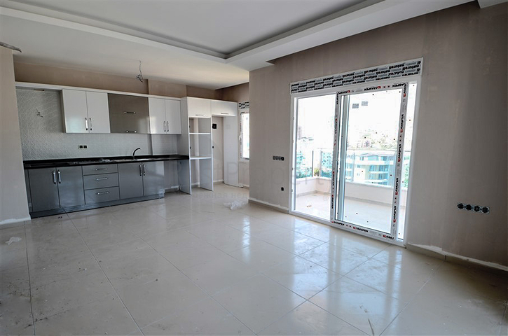 شقق حديثة ومميزة في منطقة محمودلار – ألانيا