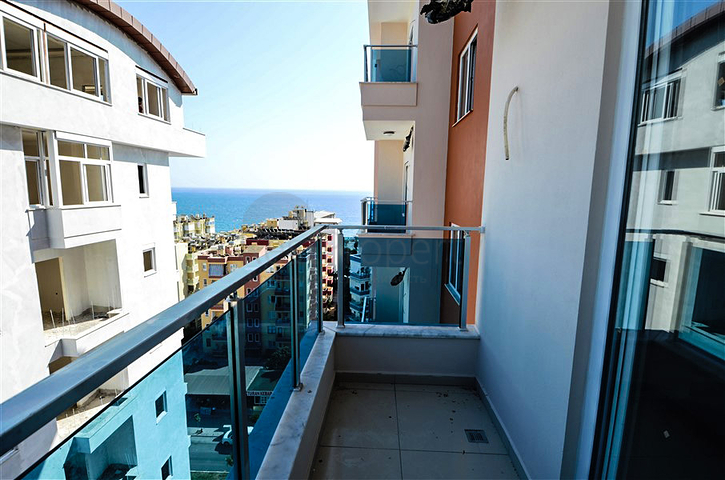 شقق حديثة ومميزة في منطقة محمودلار – ألانيا