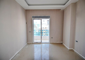 شقق حديثة ومميزة في منطقة محمودلار – ألانيا