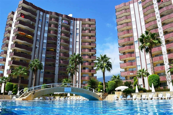 شقة مفروشة واسعة في منطقة محمودلار – ألانيا