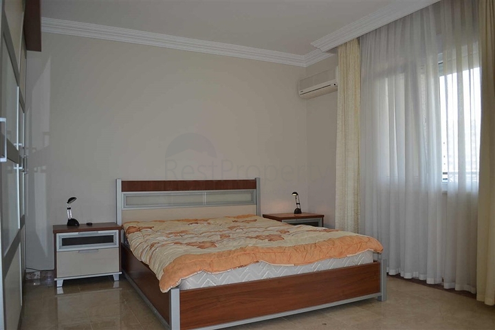 شقة مفروشة واسعة في منطقة محمودلار – ألانيا