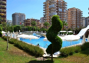 شقة مفروشة واسعة في منطقة محمودلار – ألانيا