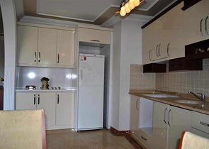 شقة مفروشة واسعة في منطقة محمودلار – ألانيا