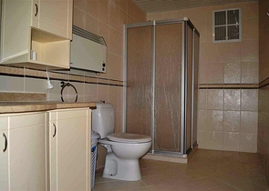 شقة مفروشة واسعة في منطقة محمودلار – ألانيا