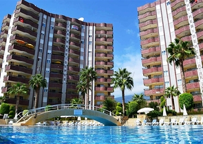 شقة مفروشة واسعة في منطقة محمودلار – ألانيا