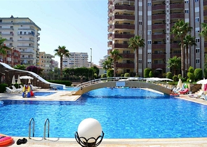 شقة مفروشة واسعة في منطقة محمودلار – ألانيا