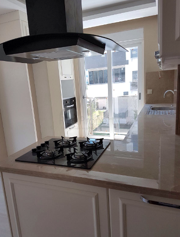 مشروع منتهي في منطقة ليمان في كونيالتي أنطاليا