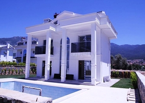 فيلا حديثة ومميزة في مدينة فيتهي