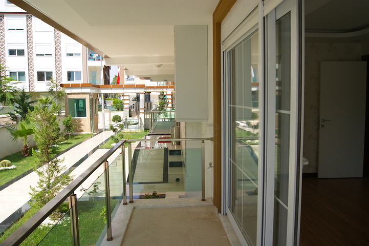 مشروع حديث الإنشاء ضمن حي ليمان من منطقة كونيالتي – أنطاليا