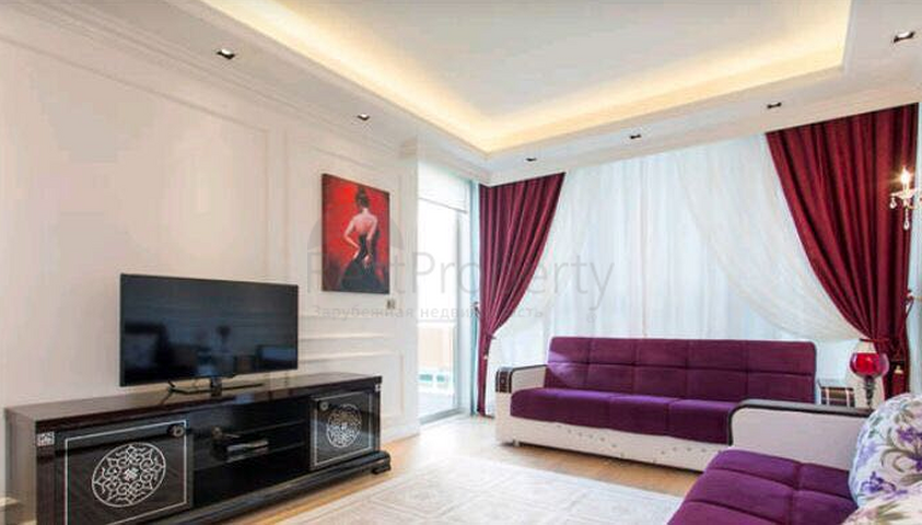 شقة مفروشة ضمن مجمع سكني من فئة الخمس نجوم في منطقة كونيالتي – أنطاليا